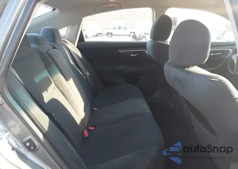 2015 Nissan Altima 2.5/2.5 S/2.5 Sl/2.5 Sv из США, поврежденный, VIN 1N4AL3AP9FC121468